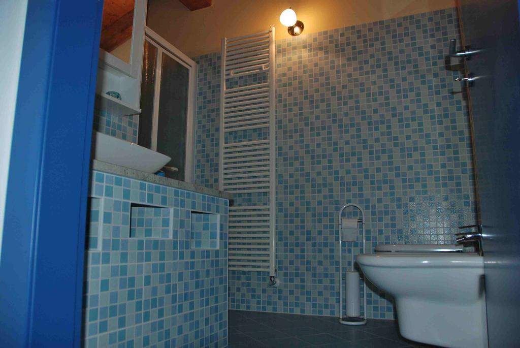 קומו B&B La Casa Di Trizzi חדר תמונה